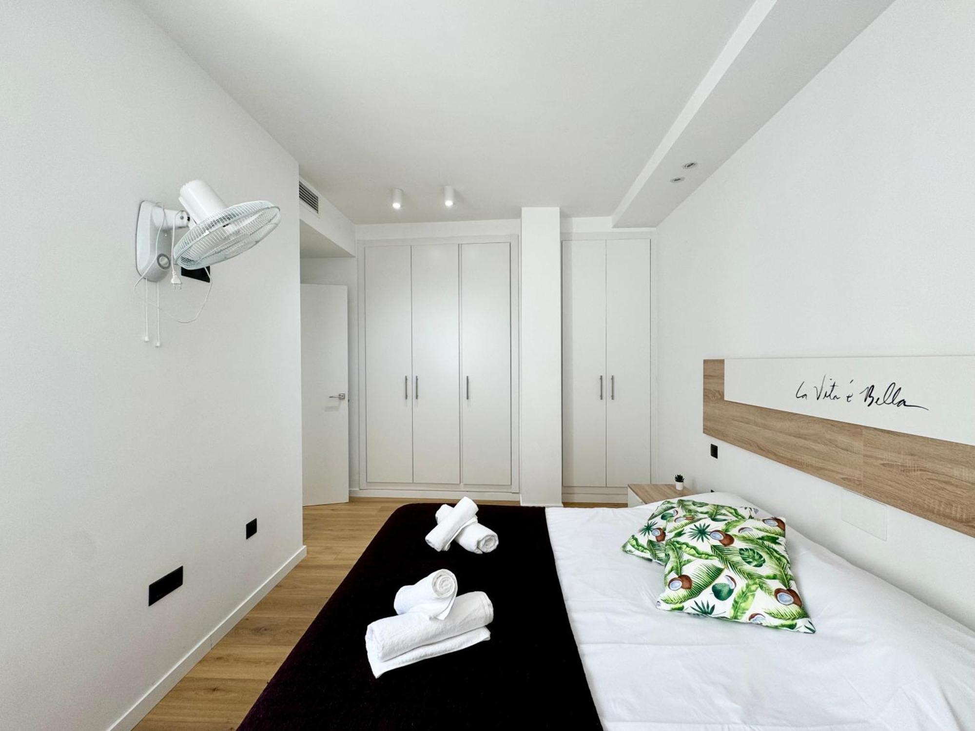 Apartamento Sweet Capuchinos Málaga Esterno foto